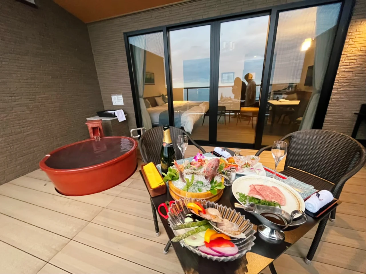 3A468878-0343-474B-ACDB-63E47FF6AAA2-L0-001