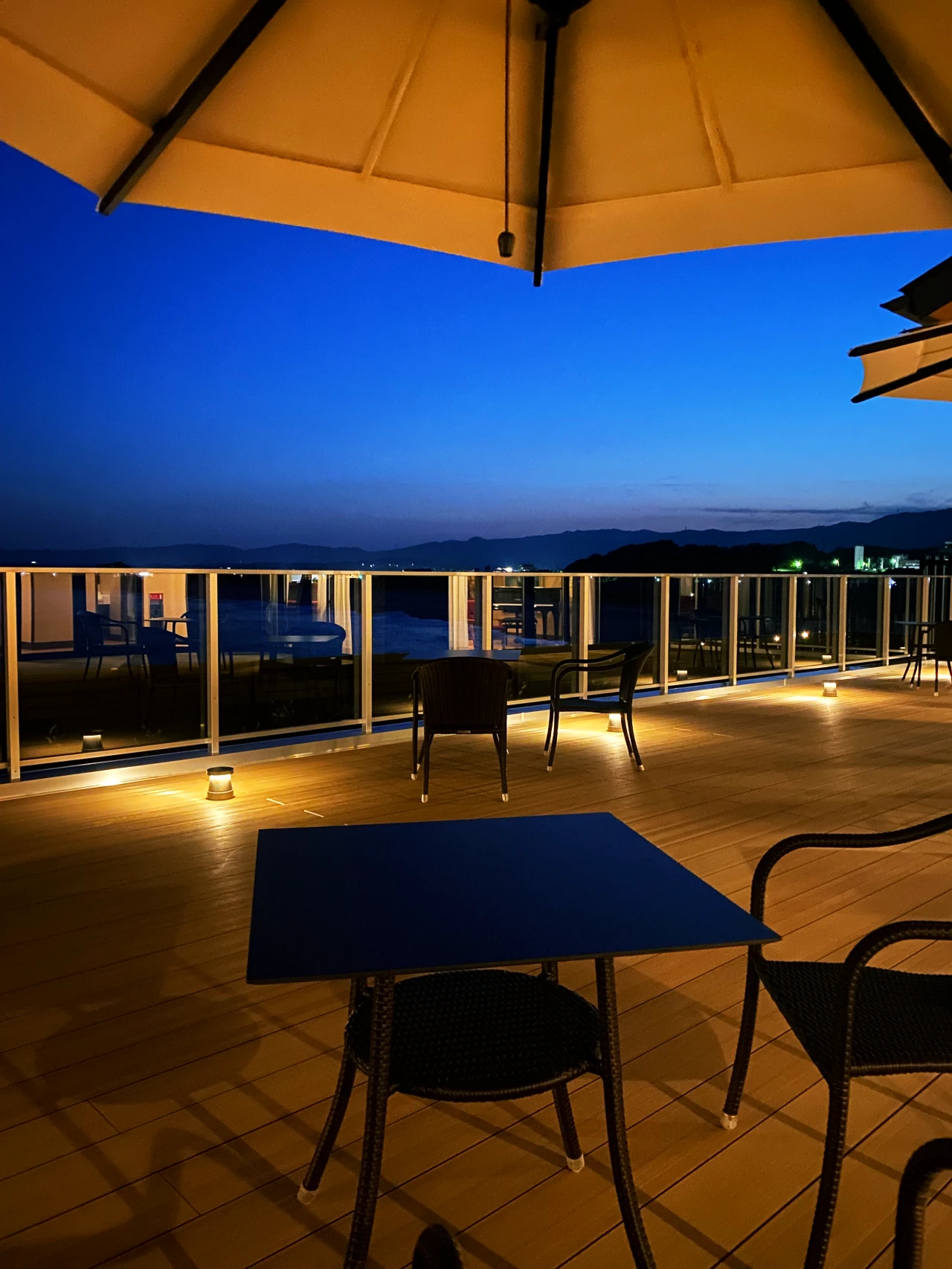 B54BFA5C-7A07-4EDB-BEA9-E28A8884FE30